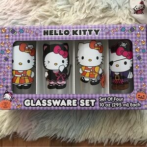 Hello Kitty Halloween glassware set of 4, NEW!